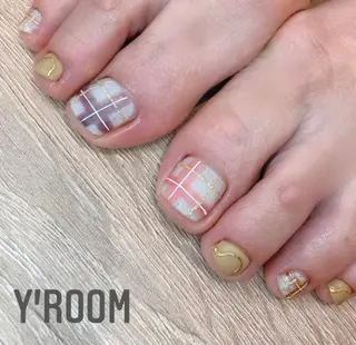 ネイル YUKA （ネイリスト）のネイルデザイン