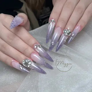 ネイル Maggie Nail🦩のネイルデザイン