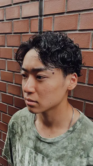パーマ メンズ KAZUKI新宿 カット　パーマのヘアスタイル