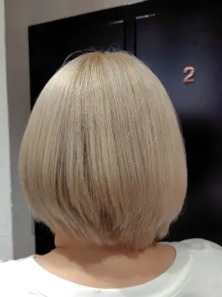 ショート Sun.ny所属・ゆうと/縮毛矯正 /透明感カラー✨️のヘアスタイル