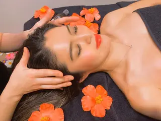 SESUNNY セサニー　SEIRAのマツエク・マツパデザイン