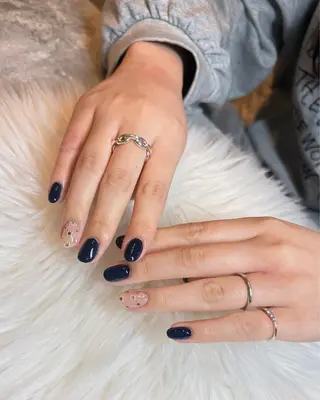 ネイル le'a まつ毛ネイルサロン所属・le`a-レア- マツエク×ネイルのネイルデザイン