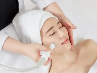 AsHLi表参道所属・AsHLi 南青山のエステ・リラクイメージ