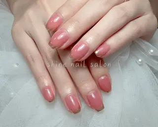 ネイル shineジェル& チップ長さだしのネイルデザイン