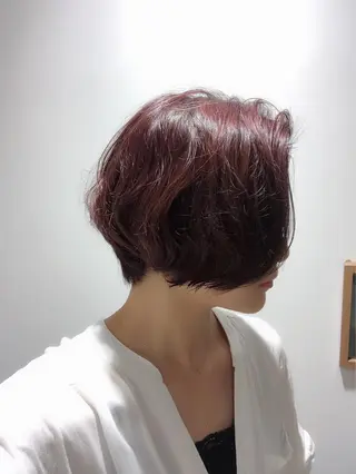 ショート カラー infinity新富町所属・池田 美玖のヘアスタイル
