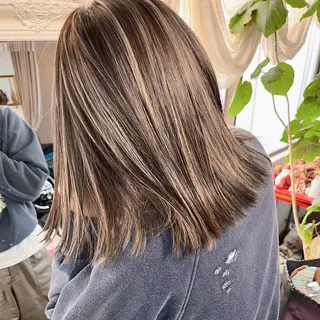 カラー sena 《Mariana》のヘアスタイル