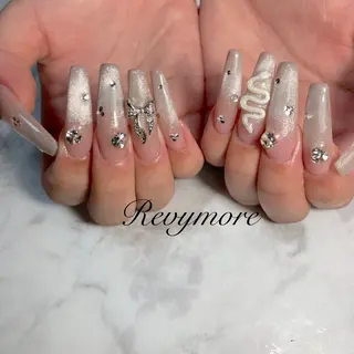 ネイル nail salon Revymore所属・nail salon Revymoreのネイルデザイン