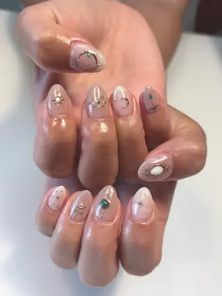 ネイル relaxation boutique LICO所属・タグチ カオリのネイルデザイン