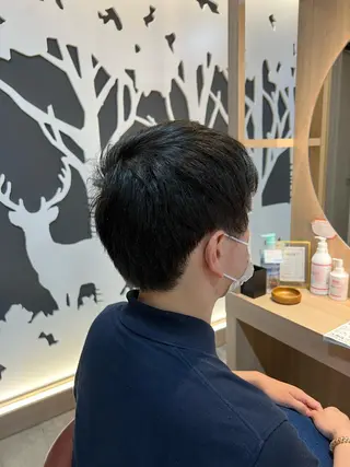 ショート LONESS GINZA所属・FUJIIKANON /ケア‪透明感カラーのヘアスタイル