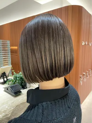 ショート カラー 渋谷ボブ/レイヤー ボブ田中航平のヘアスタイル