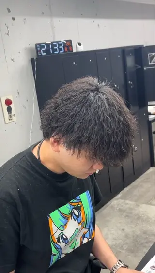 パーマ メンズ ØVARL　Jingumae所属・OVARL/ メンズパーマ/きらりのヘアスタイル