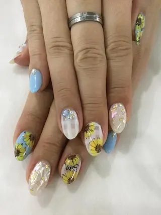 ネイル 💎🐰 saki. m 🐰💎のネイルデザイン