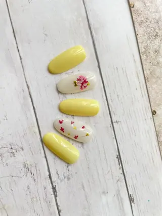 ネイル ビューティーサロン ヘゼリヒのネイルデザイン