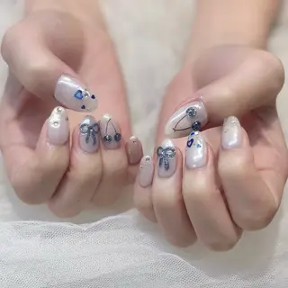 ネイル 新井 ひなののネイルデザイン