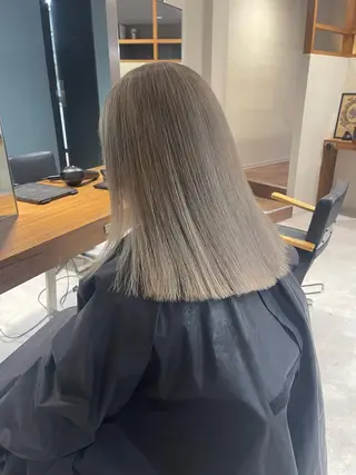 ロング カラー 店長　MANAMI ／ブリーチ／骨格ボブのヘアスタイル