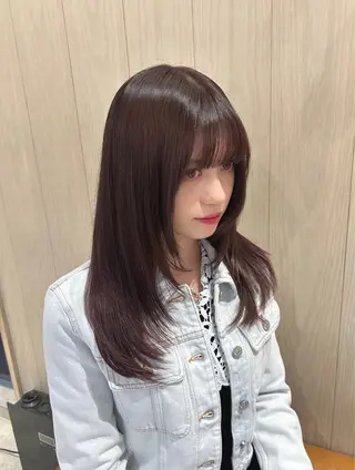 セミロング カラー Rina🎀艶髪 愛されモテベージュのヘアスタイル