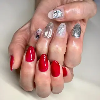 カラー ネイル マツエク・マツパ 福田 加奈のネイルデザイン