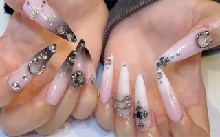 ネイル NiJi Nailsのネイルデザイン
