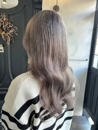 ロング comeghead 琴音のヘアスタイル