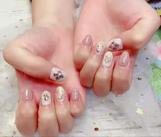 ロング カラー ネイル Q Free nailsのネイルデザイン