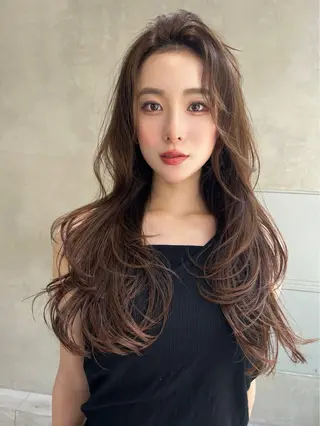 ロング カラー 🦋韓国/暖色カラー RENA🦋のヘアスタイル