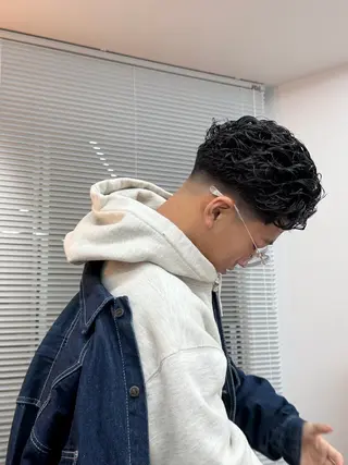 ショート パーマ メンズ thesmiths所属・ナカ レオナのヘアスタイル