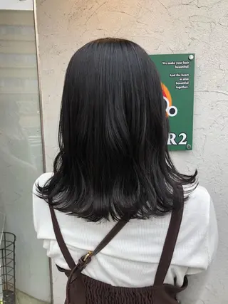 ミディアム 國次 夕貴のヘアスタイル