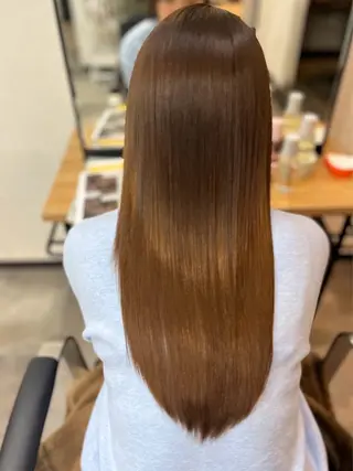 ロング 井上 美織のヘアスタイル