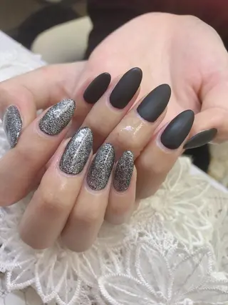 ネイル Flowerネイルサロン所属・. yukiのネイルデザイン