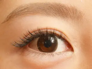 マツエク・マツパ Pljoul《プリジュール》所属・Pljoul🤍 天満橋のマツエク・マツパデザイン