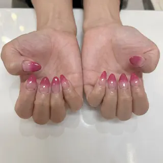 ネイル Raviy福岡店所属・manoka .のネイルデザイン