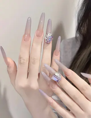 ネイル D-BEAUTY Nailsalonのネイルデザイン