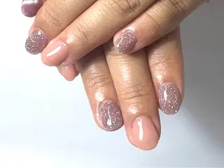 ミディアム サロン リムネイルのネイルデザイン