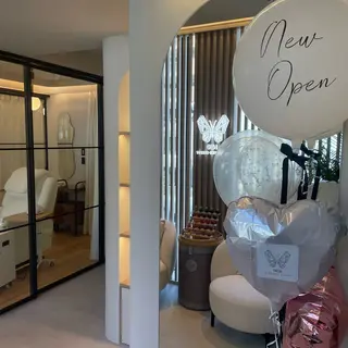 ネイル NEObyMORPHOBEAUTY所属・NEO Morpho beautyのマツエク・マツパデザイン