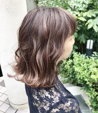 ショート カラー N° jillva ♦️川端裕司♦️のヘアスタイル