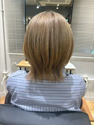 ミディアム まつい みるのヘアスタイル