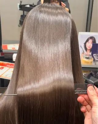 ロング 田端 奈緒のヘアスタイル