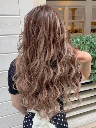 ロング カラー ヘアアレンジ Device ディバイスのヘアスタイル