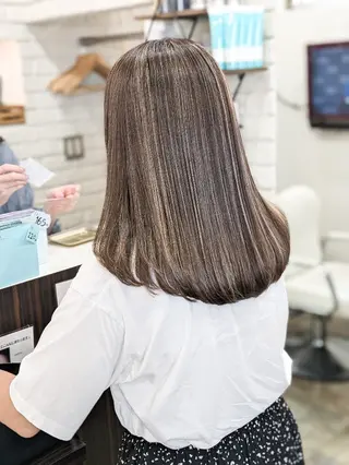 ロング カラー sepiage trois所属・酒井 亜希のヘアスタイル