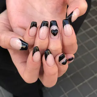 ネイル 中牟田 彩水のネイルデザイン