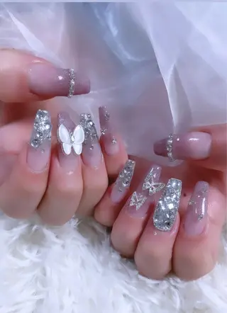 ネイル 高草木 桃香のネイルデザイン