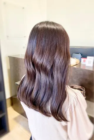 ロング カラー 太田 未来のヘアスタイル