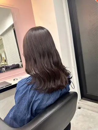 セミロング カラー ヘアアレンジ 〈公式〉🕯️ BABY上野🕯️のヘアスタイル