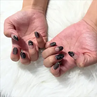 ミディアム mao .のネイルデザイン