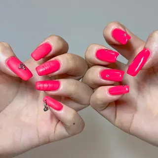 ネイル シモダ カスミ 🦀 @ksm_smdのネイルデザイン