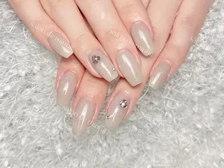 ネイル Momo 🤍のネイルデザイン