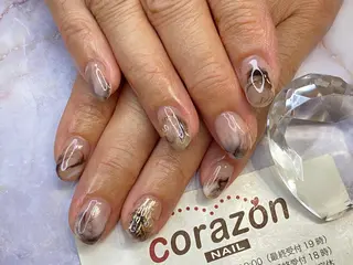 ネイル corazon所属・ネイリスト aicoのネイルデザイン