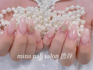 ネイル Yoyo🧚‍♀️ Mina🧚‍♀️のネイルデザイン