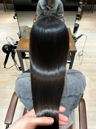 ロング 🤍艶髪透明感 カラー/直井優花🤍のヘアスタイル