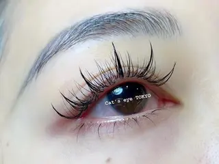 ネイル マツエク・マツパ Cat's eye TOKYO 新宿店のネイルデザイン